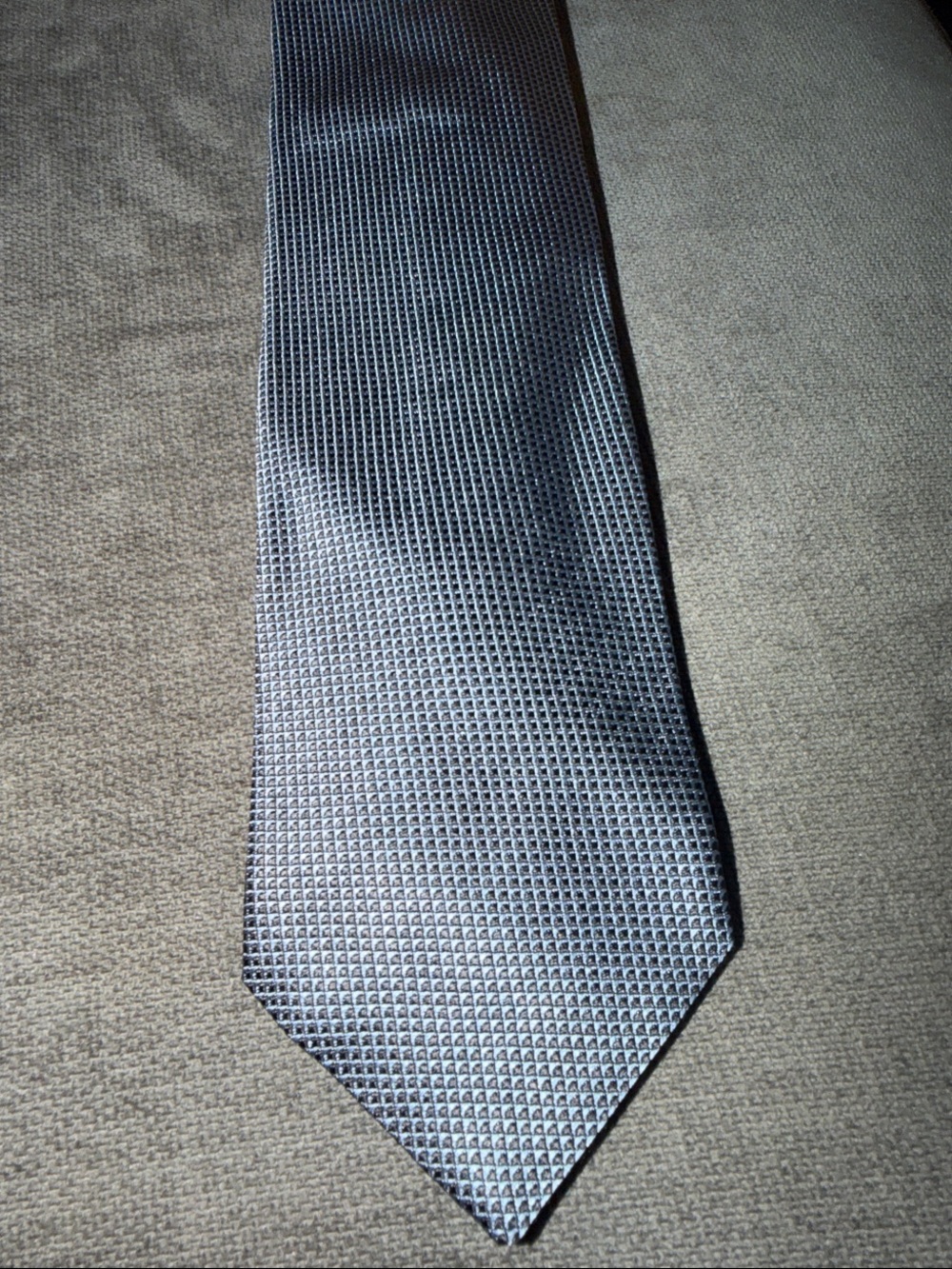 Vintage S.T. Dupont Luxury Silk Tie in Gray and Navy Made in Italy